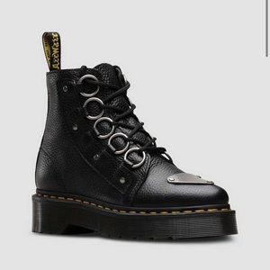 Dr Martens Farylle Platform boots